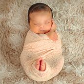 Mi proyecto del curso: Fotografía newborn: aprende a capturar sus primeros momentos. Digital Photograph, Fine-Art Photograph, Portrait Photograph, and Photograph project by Karla Silva - 09.05.2024
