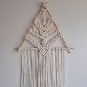 Meu projeto do curso: Introdução à tapeçaria em macramê . Seni, Kerajinan, Desain Aksesori, Macramé, Seni Serat, Dan Desain Tekstil proyek oleh rosangeladaiane_soares - 09.06.2024