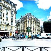 Paris 2011. Drawing, Watercolor Painting, Architectural Illustration, Sketchbook, Ink Illustration, and Sketching project by Jean-philippe Maurice - 09.10.2024