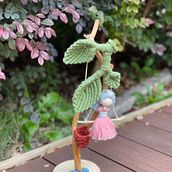 My project for course: 3D Macramé for Botanical Wall Hanging. Arts, Crafts, Fiber Arts, Interior Decoration, Macramé, and Textile Design project by Gavya Balakrishnan - 09.11.2024