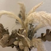 Mi proyecto del curso: Diseño y creación de composiciones florales. Decoration, Interior Design, DIY, L, scape Architecture, Floral, and Plant Design project by Engracia Estefania Quijada Ucelo - 09.11.2024