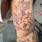 Mi proyecto del curso: Diseño de tatuajes Blackwork. Un projet de Illustration traditionnelle, Illustration numérique , et Conception de tatouage de Siuying Lay - 17.09.2024