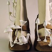 Shröm. Animation, Art Direction, Arts, Crafts, Character Design, Set Design, Film, Creativit, Stor, telling, 3D Modeling, Shoe Design, Sound Design, Stop Motion, Concept Art, Fiber Arts, Textile Design, Costume Design, and Narrative project by Elsa Diez - 01.12.2023