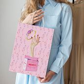 Mi proyecto del curso: Ilustración comercial con lápices de colores. Un projet de Dessin au cra, on, Illustration traditionnelle, Dessin aux cra, ons de couleur, Publicité , et Design graphique de Lucre Domènech - 19.09.2024