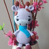 Mi proyecto del curso: Amigurumi para principiantes: teje animales en crochet. Amigurumi, Arts, Crafts, Crochet, Textile Design, To, and Design project by Elena Pizarro videla - 09.06.2024