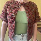 Mi proyecto del curso: Top-down: prendas a crochet de una sola pieza. Un progetto di Uncinetto, Fashion design, DIY, Fiber Art e Textile Design di Jhoaylin Chirinos - 23.09.2024