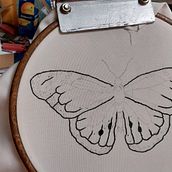 Mi proyecto del curso: Técnicas de bordado realista mariposa. Un proyecto de Bordado, Ilustración tradicional y Diseño textil de Alejandro Parra Gonzalez - 27.09.2024