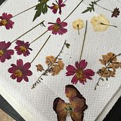 Mi proyecto del curso: Técnicas básicas de prensado botánico. Arts, Crafts, Fine Arts, Collage, DIY, Floral, and Plant Design project by Mar… - 09.28.2024