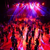 El vídeo que hice para el Grupo "Cumbiambero Los Larín Roy's" . Pascaproduksi Audiovisual, Koreksi Warna, Video, Dan Pengeditan Video proyek oleh Vale Castillo - 10.02.2024