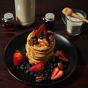 Mi proyecto del curso: Introducción a la fotografía comercial de alimentos. Digital Photograph, Food Photograph, Food St, ling, Instagram Photograph, Photo Retouching, Photographic Lighting, Photograph, Photograph, Post-production, Product Photograph, and Studio Photograph project by Edgardo Díaz - 10.01.2024