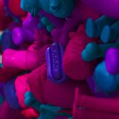 PIÑATA. Un proyecto de Motion Graphics, Dirección de arte, 3D y Animación 3D de Rada - 04.10.2024