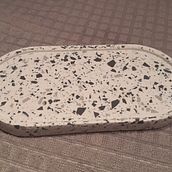 Il mio progetto del corso: Accessori per la casa in terrazzo con resina Jesmonite. Artesanato, e Design e fabricação de móveis projeto de annagalgano1965 - 05.10.2024