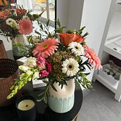 My project for course: Floral Bouquet Creation for Beginners. Decoration, DIY, Floral, Plant Design, Interior Design, L, and scape Architecture project by sagantet - 10.06.2024