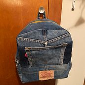 My project for course: Fashion upcycling: picnic backpack, sewing backpack, drawing backpack & library backpack. Fashion Design, Patternmaking, Dressmaking, Sewing, Upc, cling, and DIY project by j - 10.10.2024