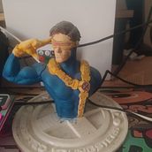 Meu projeto do curso: Criação de um Toy Art. Un proyecto de Diseño de juguetes, Diseño de personajes, Escultura y Art to de Raphael Alves - 13.10.2024