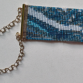 Pulsera inspirada en los glaciares islandeses.. Design de acessórios, Artesanato, Tecido, e Design de joias projeto de florpez - 16.10.2024