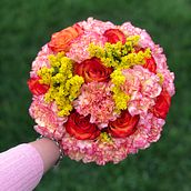 Mi proyecto del curso: Creación de ramos de flores desde cero. Floral, Plant Design, Decoration, DIY, Interior Design, L, and scape Architecture project by Jacqueline Chevigné - 10.13.2024