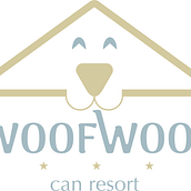 Logo de un resort exclusivo canino (ficticio). Design project by Naebi Obi - 10.20.2024