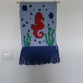 Mi proyecto del curso: Intarsia crochet: teje tus propios tapices. Decoration, DIY, Fiber Arts, Crochet, Fashion Design, and Textile Design project by cande_m - 10.20.2024