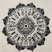My project for course: The Art of Mandala Drawing: Create Geometric Patterns. Projekt z dziedziny  R, sunek,  R i sunek atramentem użytkownika Ulla-Karin Lundgren - 20.10.2024
