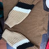 Mi proyecto del curso: Crochet: crea prendas con una sola aguja. Un progetto di Fashion design, DIY, Fiber Art, Uncinetto e Textile Design di karla figueroa - 23.10.2024