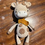 My project for course: Crocheting Amigurumi Animals for Beginners. Amigurumi, Arts, Crafts, Crochet, Textile Design, To, and Design project by joan_1059 - 10.24.2024