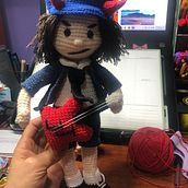 Mi proyecto del curso: Amigurumi: diseño de ropa, pelo y complementos. Arts, Crafts, Crochet, To, Design, Fiber Arts, Amigurumi, and Textile Design project by yulkathiguera - 09.13.2024