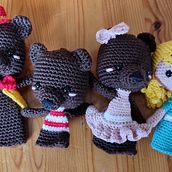 Il mio progetto del corso: Amigurumi: creazione di burattini da dito a uncinetto. Un proyecto de Amigurumi, Crochet y Diseño textil de polini_elena - 27.10.2024