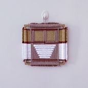 Meu projeto do curso: Trançado geométrico: do tingimento ao produto final. Accessor, Design, Decoration, DIY, Fiber Arts, Textile Design, Textile D, eing, and Weaving project by Gabriela Pacheco Ferreira - 10.23.2024