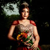 Mi proyecto del curso: Retoque fotográfico de moda y belleza con Photoshop. Photograph, Photo Retouching, Fashion Photograph, Portrait Photograph, and Digital Photograph project by Diddier Alejandro Novelo Padilla - 11.06.2024