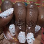 Mon projet du cours : Initiation au Nail Art Ein Projekt aus dem Bereich Dekoratives Malen, Design, Traditionelle Illustration, Malerei und Musterdesign von Martha Martinez - 10.11.2024