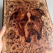 Pet Portrait - Oliver. Fine Arts, Woodworking, Drawing, and Portrait Drawing project by Hannah Veiga - 11.20.2023