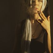 Mi proyecto del curso: Retrato fotográfico con móvil para Instagram. Un progetto di Fotografia con smartphone, Fotografia di ritratto, Fotografia per Instagram, Instagram e Social media di Vic Yoshioka - 11.11.2024