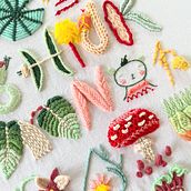 My project for course: Introduction to Raised Embroidery. Un progetto di Ricamo e Textile Design di nevemvivien - 14.11.2024