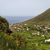Il mio progetto del corso:   Trekking alle Eolie . Instagram Fotografie, Fotografie mobilă și Fotografie în aer liber de Silvia Valente - 11.25.2024