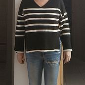 Pantalón del curso "Bordado: reparación de prendas". Un projet de Broderie, Couture, DIY, Upc, cling , et Design textile de Meritxell Díaz Sanchís - 06.12.2024