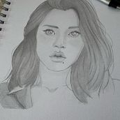 Project Portrait Frontal. Artistic Drawing, Drawing, Portrait Drawing, Sketchbook, and Sketching project by Alejandro Mena - 12.17.2024