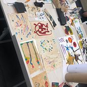 Procesos . Drawing, Fine Arts, Character Design, Pencil Drawing, and Painting project by Maia - 12.17.2024