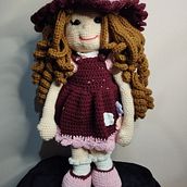 Muñeca Alba . Un projet de Amigurumi, Artisanat, Crochet, Art textile, Design textile , et Conception de jouets de Diana Vargas - 17.12.2024