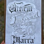 Frase de música que o cliente gostaria de realizar . Calligraph, Lettering, and Tattoo Design project by gabriellbarrosalves - 12.19.2024
