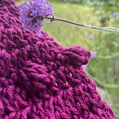 Caro&varie - Uncinetto: maglia barbabietola e popcorn. Een project van Ontwerp van accessoires, Haken, DIY,  Modeontwerp y Textiel van Caterina Bassoli - 28.12.2024