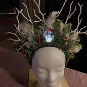 Headpiece Yule Queen. Design, and Fashion Design project by carri07 - 01.04.2025