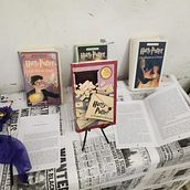 Mock up de libro "Harry Potter y la Piedra filosofal". Un proyecto de Diseño editorial y Diseño gráfico de Agustin LINI - 05.01.2025