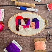 Proyecto final aguja Mágica . Embroider, Punch Needle, and Textile Design project by Marisabel Acosta Silvera - 01.08.2025