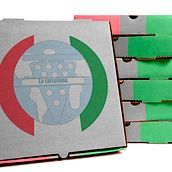 Empaque de Pizzería.. Design, Design gráfico, Packaging, e Design de produtos projeto de BRYAN ROMERO PASACACIO - 08.01.2025