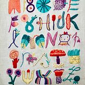 Abecedario Bordado . Un proyecto de Bordado y Diseño textil de Veronica Osorio - 11.01.2025