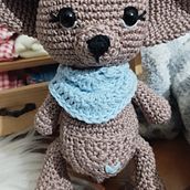 Il mio kangu. Amigurumi, Arts, Crafts, Crochet, Textile Design, To, and Design project by cloe1982 - 01.15.2025