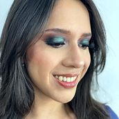 Proyecto final de técnicas profesionales de maquillaje. Direção de arte, Design de moda, Fotografia de moda, e Cinema, Vídeo e TV projeto de Isela Camila Barquero Molina - 16.01.2025