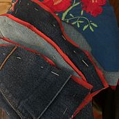 Tecidos para mim são cheiros e são poesia…contam histórias . Un projet de Créativité, Stylisme, Broderie, Couture , et Art textile de Vanessa Lemos - 22.01.2025