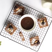 bodegón publicitario para postres . % Valeria Alessandra Torres Zavala tarafından hazırlanan Dijital Fotoğrafçılık, Fotoğrafik A, dınlatma, Fotoğrafçılık, Portre Fotoğrafçılığı, Stüd, Ve o Fotoğrafçılığı projesi - 01.24.2025